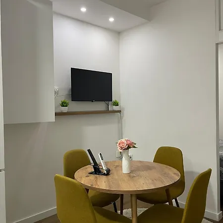 Stan Na Novom Bubnju شقة